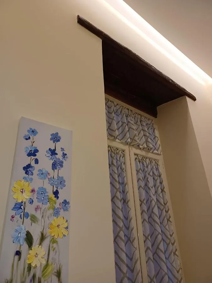 Dimora Lazzarella Apartment Naples